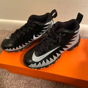 Football cleats